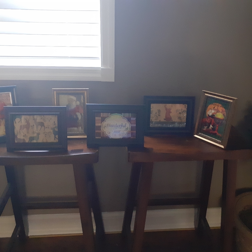 6 5x7 christmas decor wall or table top accessory